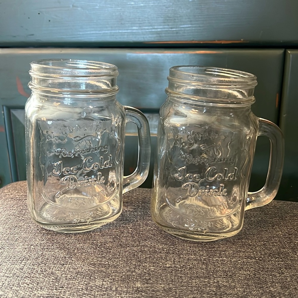Home Essentials Set of 2 Mason Style Glass Jars with Handle